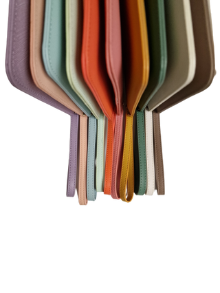 Pouch Saffiano - Personalized With Initials
